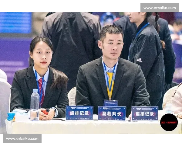 全面解析现代体育比赛规则与裁判判罚细则指南